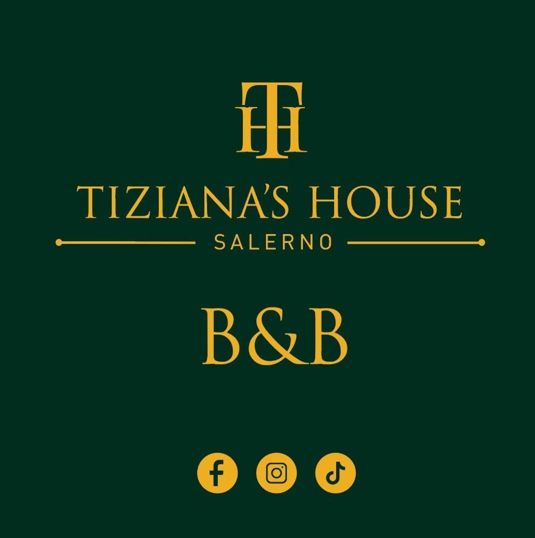 Tiziana'S House Acomodação com café da manhã Salerno Exterior foto